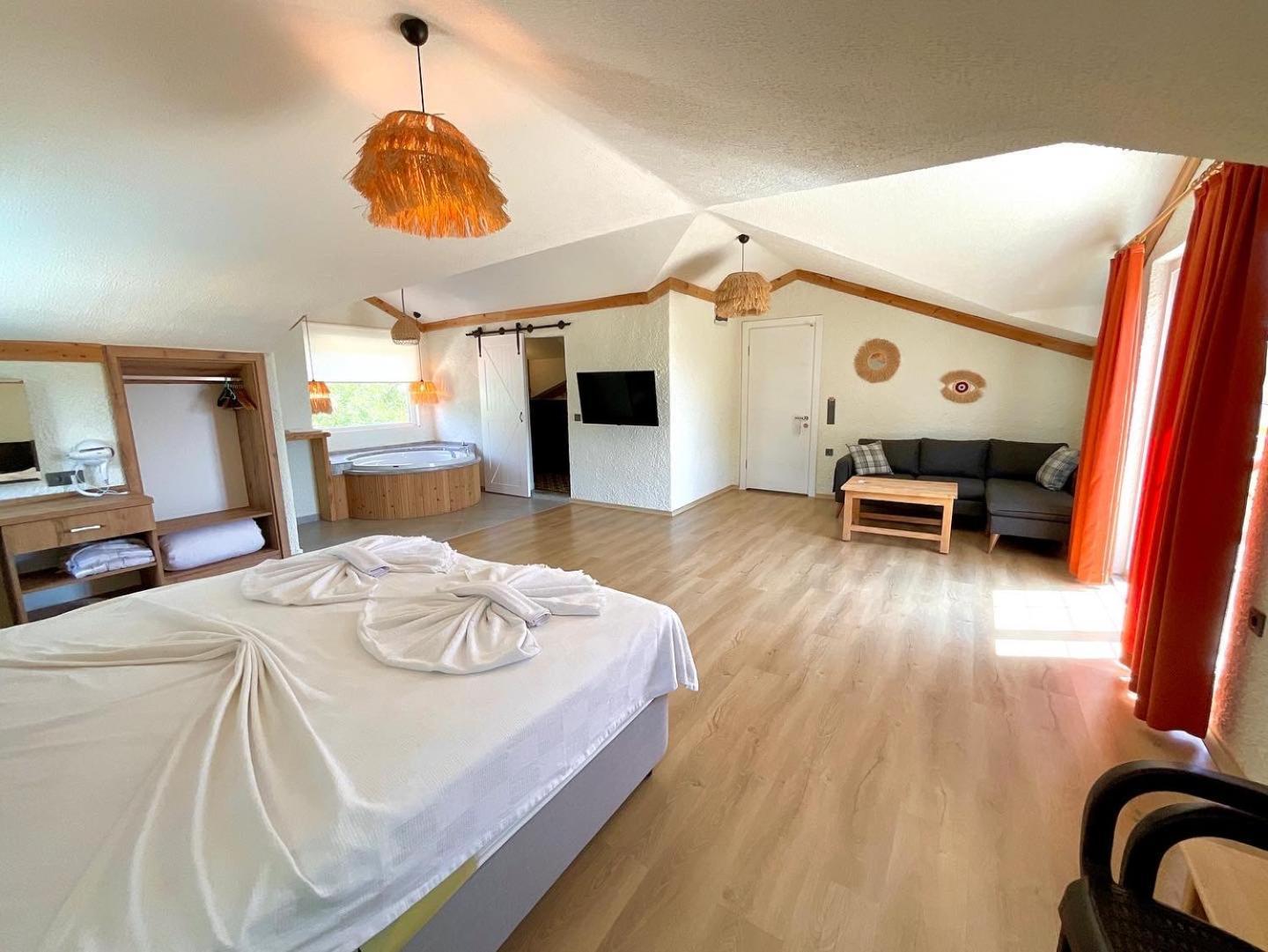 פאטהיה Gunes Boutique Otel מראה חיצוני תמונה